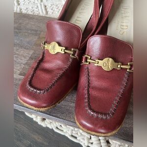 DAVIDS Vintage Wedge Loafer Size 9 Like New